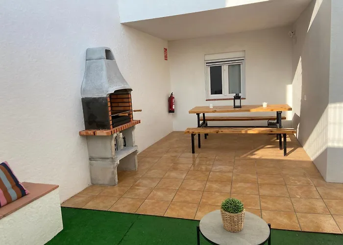 Casa La Via * Camarles